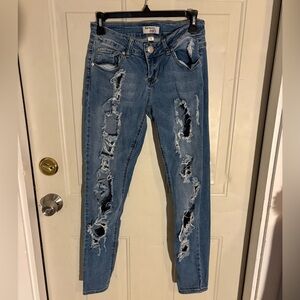 Harmony & Havoc Distressed Skinny Jeans Size 3 Medium Wash Ripped